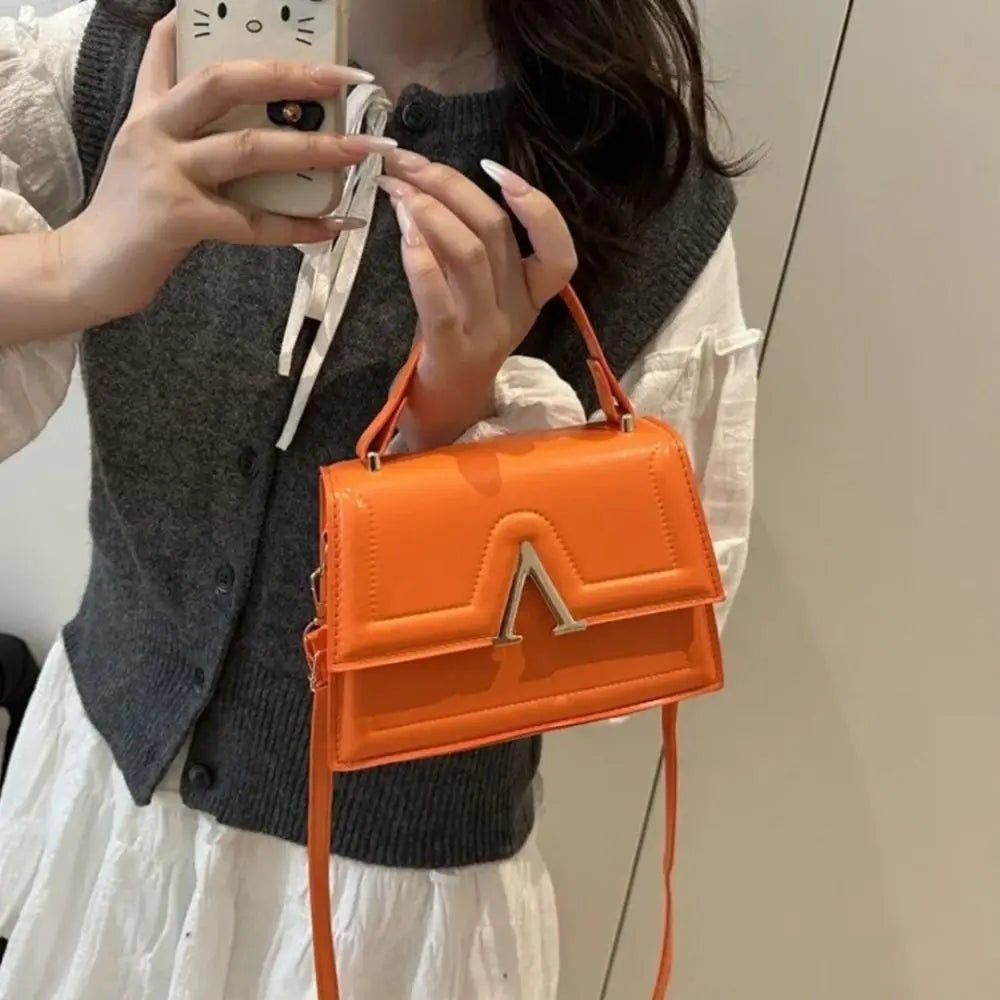 Casual Retro Shoulder Bag Candy Color Large Capacity Crossbody Bag PU Material Street Trend Ladies Handbag