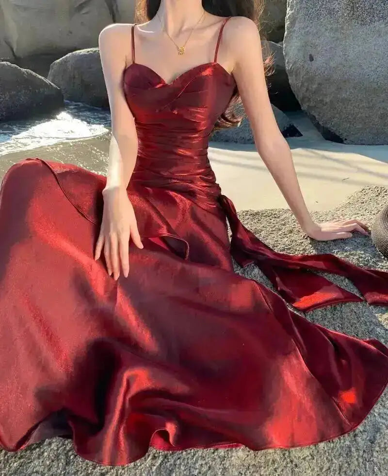 LGRQ 2026 Summer Blue Niche Strap Dress Fishtail Elegant Long Dresses Solid Color Female Elegant Party Gown 19DA2013