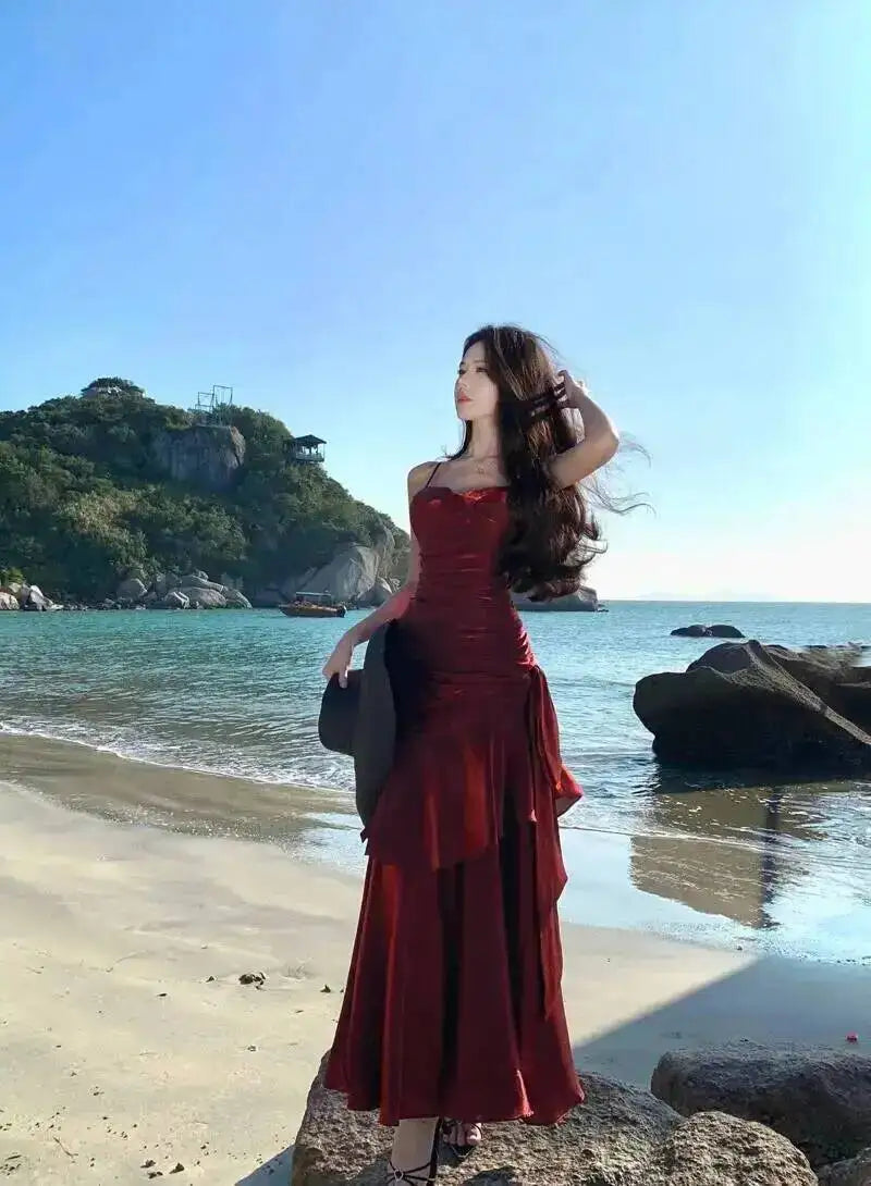 LGRQ 2026 Summer Blue Niche Strap Dress Fishtail Elegant Long Dresses Solid Color Female Elegant Party Gown 19DA2013