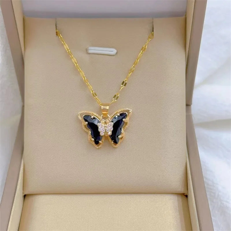 Fashionable European and American Micro-inlaid Cute Butterfly Necklace Classic Retro Light Luxury Stainless Steel Clavicle Chain