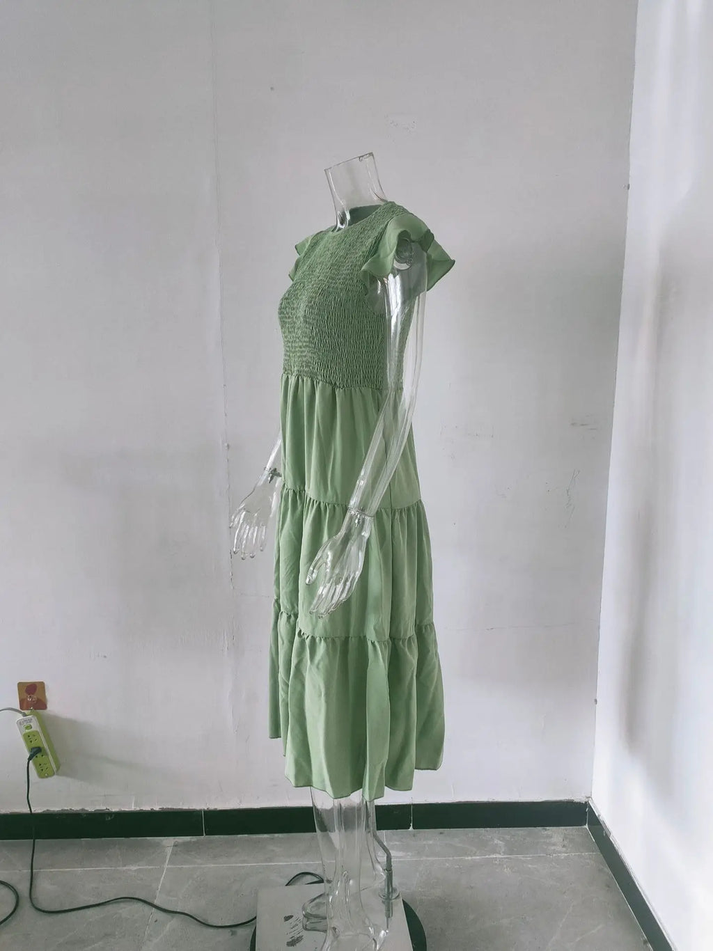 Summer New Spot Dress Women's Flying Sleeves Large Swing Skirt 2023 Quick Sale European and American Women's Cross border Mid le
