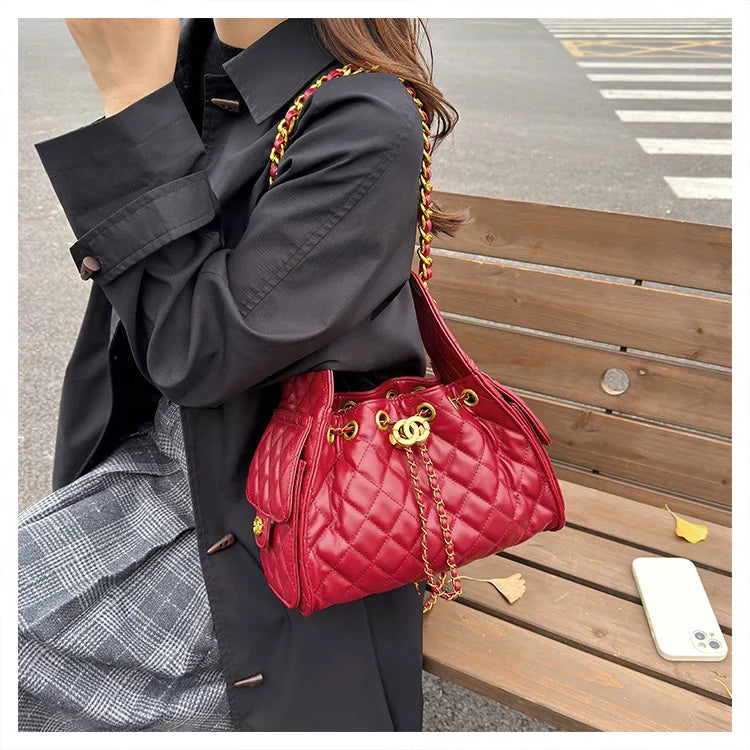 Quilted shoulder underarm bag, large-capacity hobo bag, bucket drawstring chain crossbody bag, women's handbag