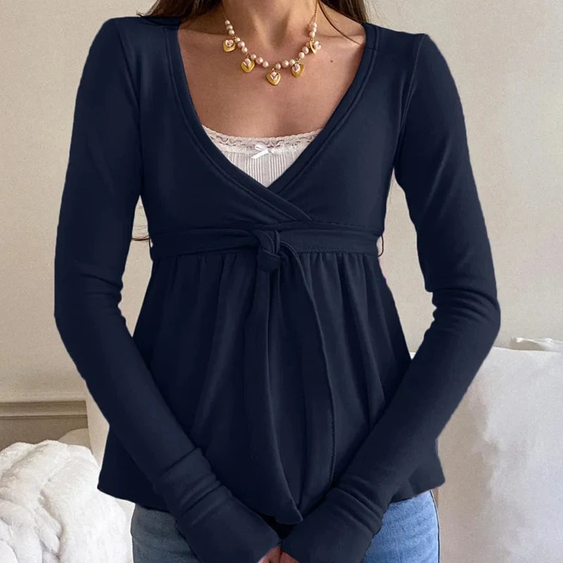 Maemukilabe Women's V-Neck Long Sleeve T-Shirt - Vintage Y2k Style