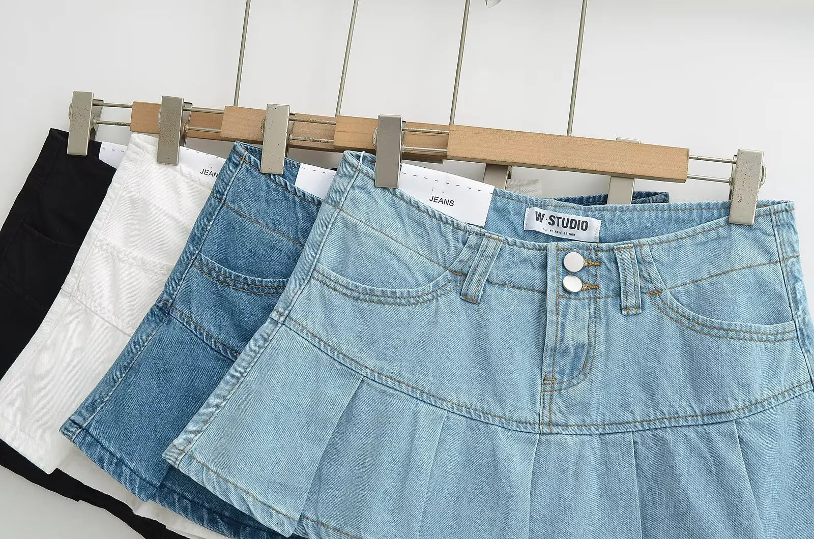 4 colors 2025 Y2K Low Waist Pleated Mini Skirt American Retro Women Package Hips Ruffles Short Skater Skirts With Shorts lining