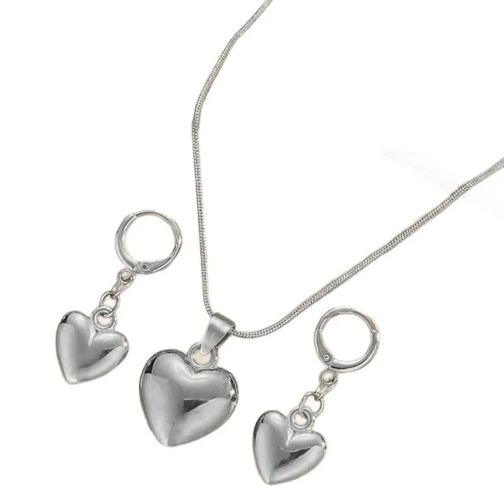 Glossy Gold Plated Metal Love Heart Dangle Earrings Necklace Jewelry Set For Women'S Dainty Daily Wear Outfit Accessories