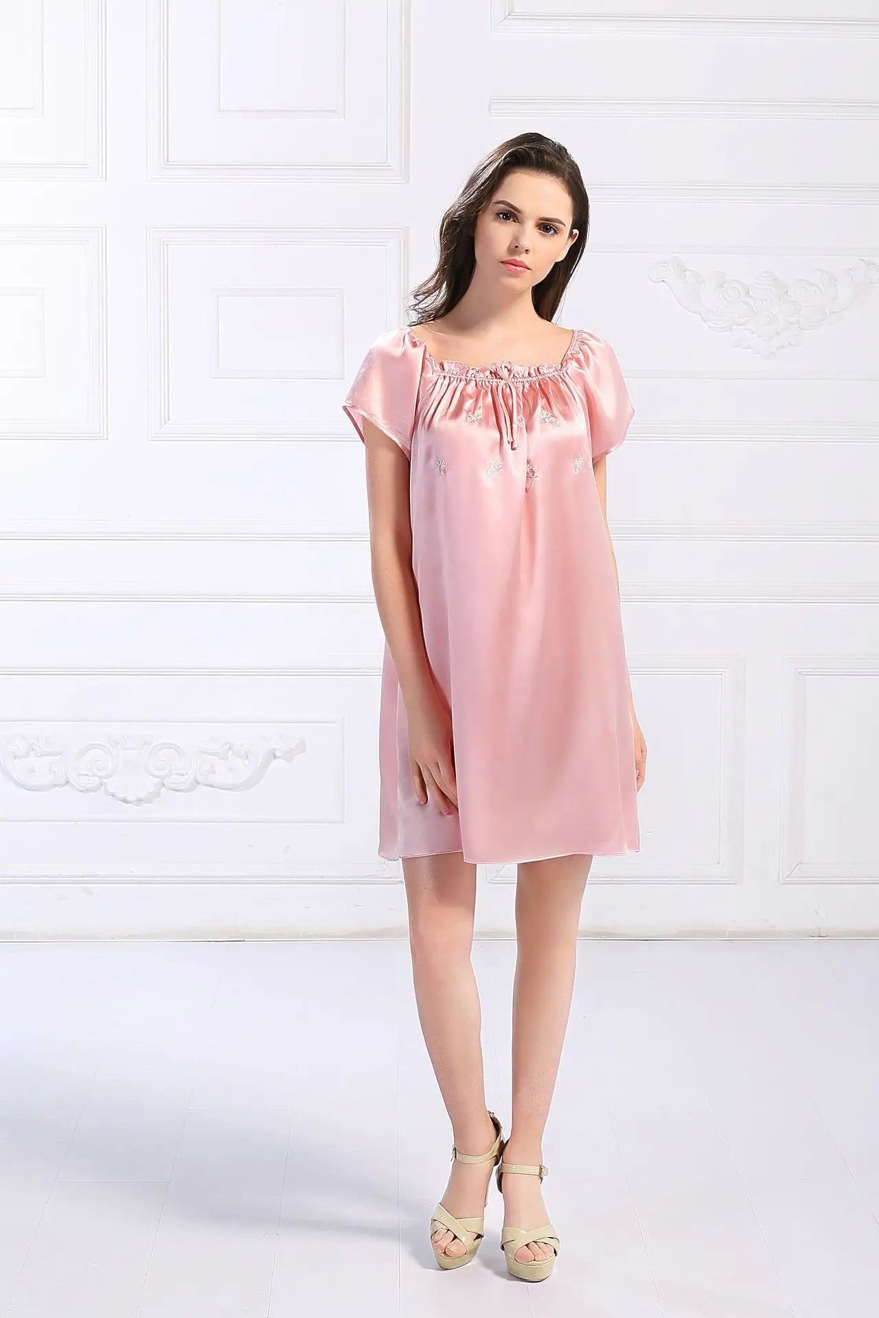 Women's 100% Mulberry Silk Sleep Dress Short Sleeve Summer Spring New Arrival Loose Solid Color Embroidered Doll Sleepwear