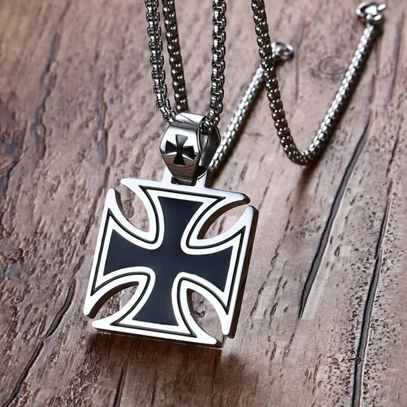 Christian Jesus Portrait Iced Out Necklace Pendant For Men And Women Cross Catholic Amulet Jewelry
