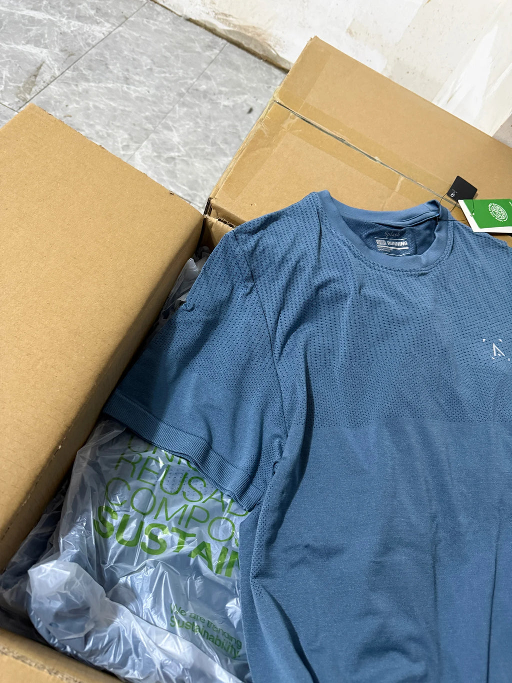 Outdoor Sports Men's T-Shirt Quick Dry Anti-Sweat Reflective Laser Perforated Short Sleeve Ultra Light Breathable Comfortable