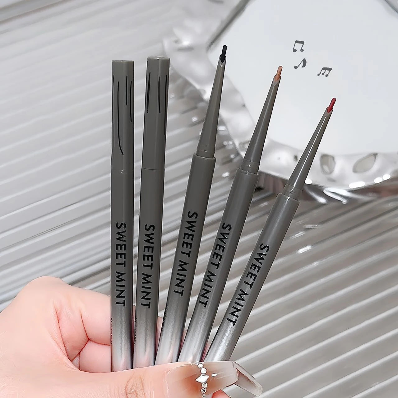 Slim Lying Silkworm Eyeliner Gel Pen Waterproof Non-smudging Eye Liner Pencil Lasting Black Brown Easy Wearing Eyeliner Gel Pen