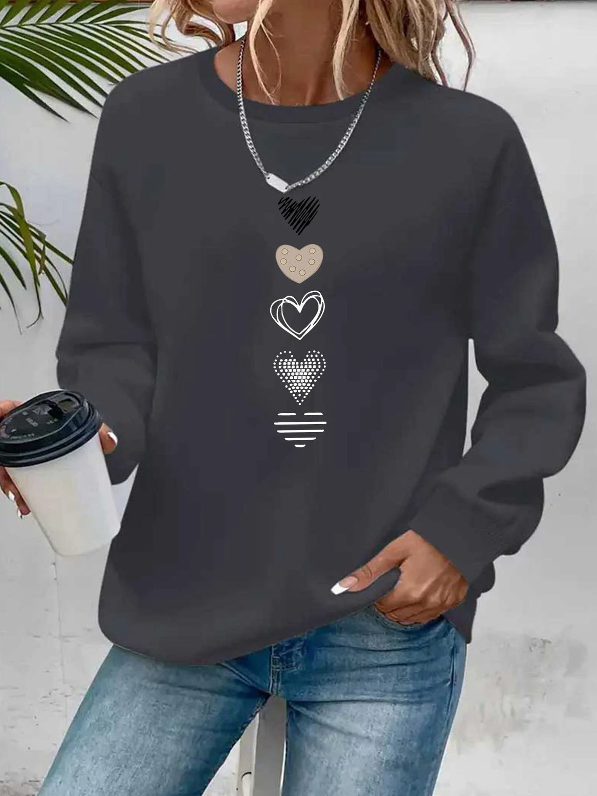 Women's Casual Heart Print Pullover Sweatshirt - Long Sleeve Knit