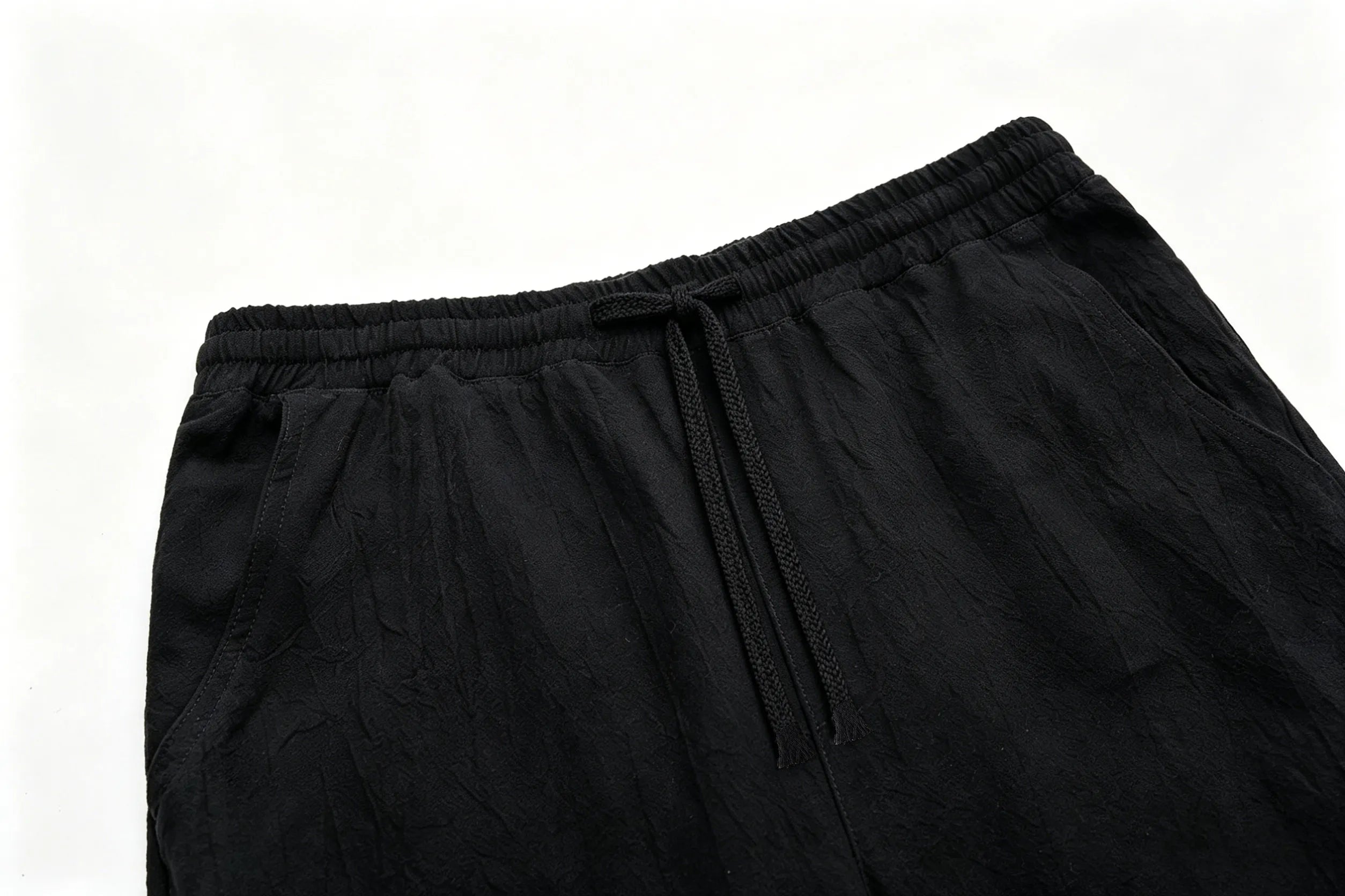 Men Cotton Linen Shorts Summer Lightweight Breathable Casual Beach Style Shorts Basic Solid Color Sweatpants Elastic Waist