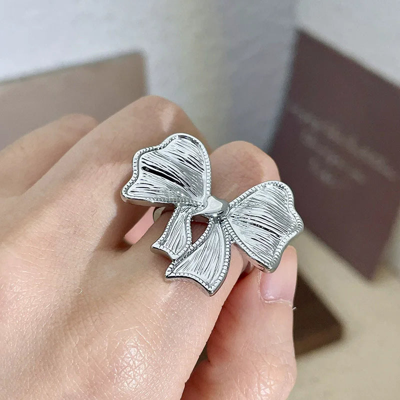 Textured Copper Bow Knot Open Ring For Women'S Adjustable Matte Ribbon Statement Finger Ring Elegant Minimalist Daily Wear Jewelry