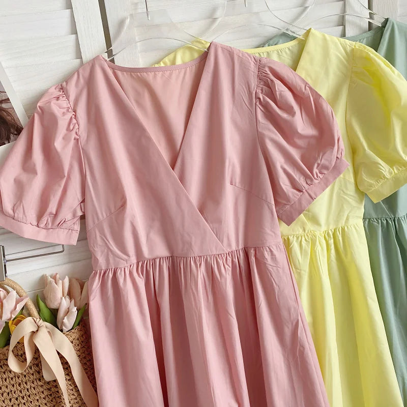 Retro Elegant  Color V-neck Bubble Sleeve Waist-cinching Slimming Casual Lace Trim Dress Women Summer Midi Dress