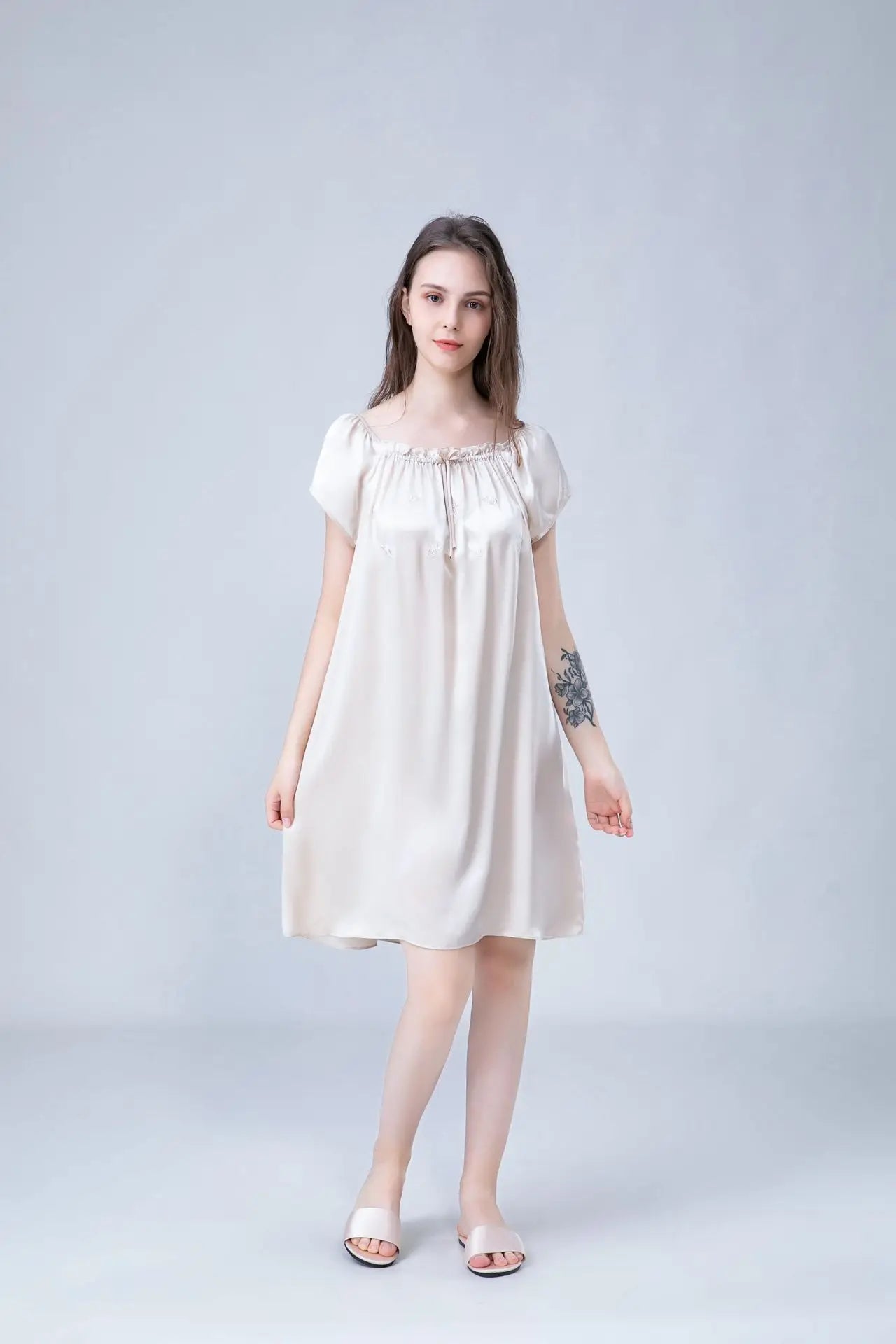 Women's 100% Mulberry Silk Sleep Dress Short Sleeve Summer Spring New Arrival Loose Solid Color Embroidered Doll Sleepwear