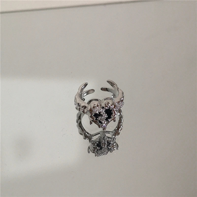 Punk Harajuku Goth Thorns Black Silver Color Irregular Heart Cross Open Ring For Women'S Men Lover Vintage 90S Y2K Grunge Jewely