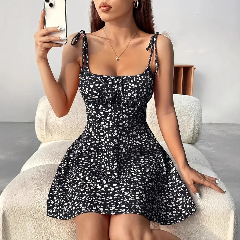 Women Sleeveless Cami Dress Floral Printed Tie Strap Square Neck Ruched Flowy Short Dress for Beach Vacation