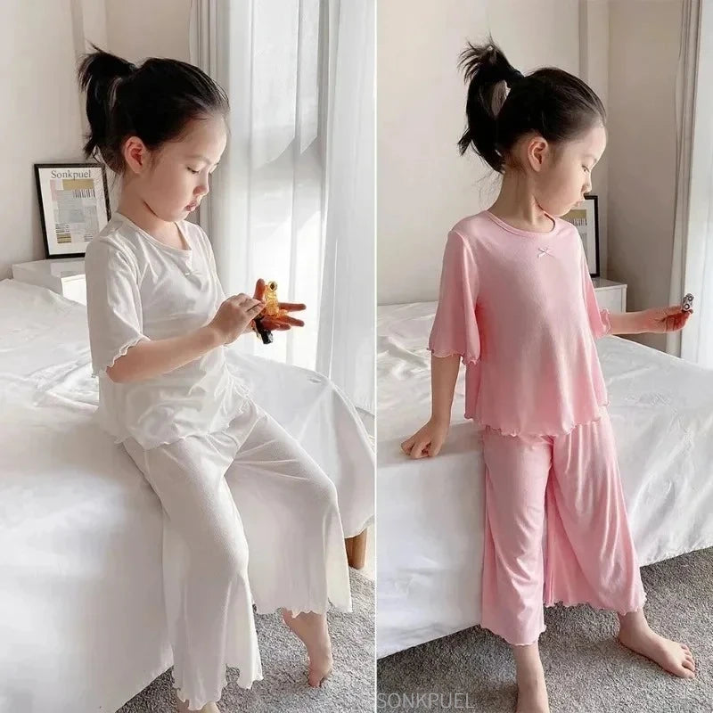 Sonkpuel Girls' 2-Piece Ice Silk Pajama Set - Short Sleeve Casual