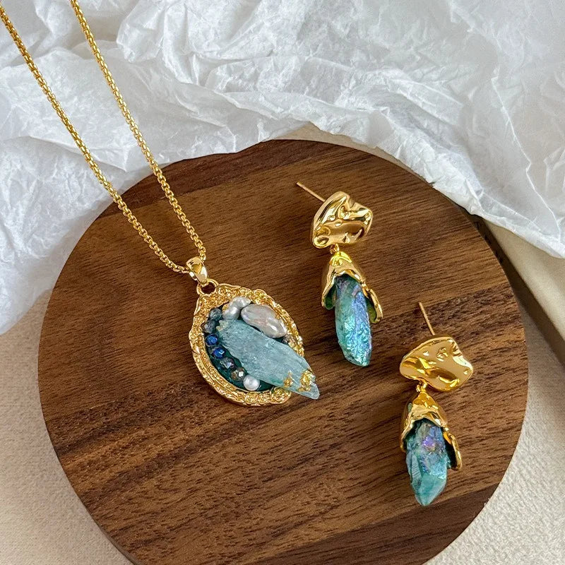 Vintage Gold Natural Crystal Necklace Earrings Set Boho Irregular Stone Pendant Jewelry For Women Luxury Party Gift