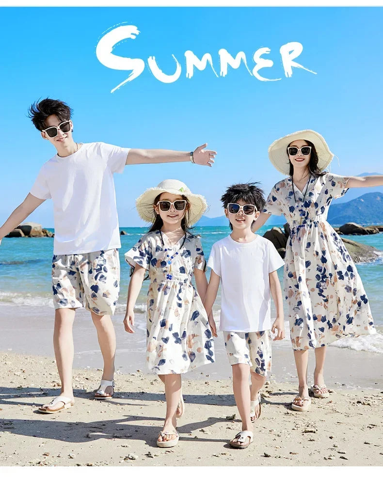 2025 Mom and Daughter Short Sleeve Dress Holiday Summer Family Vacation Look Clothes Dad and Son Shirts Two Piece Outfits Sets