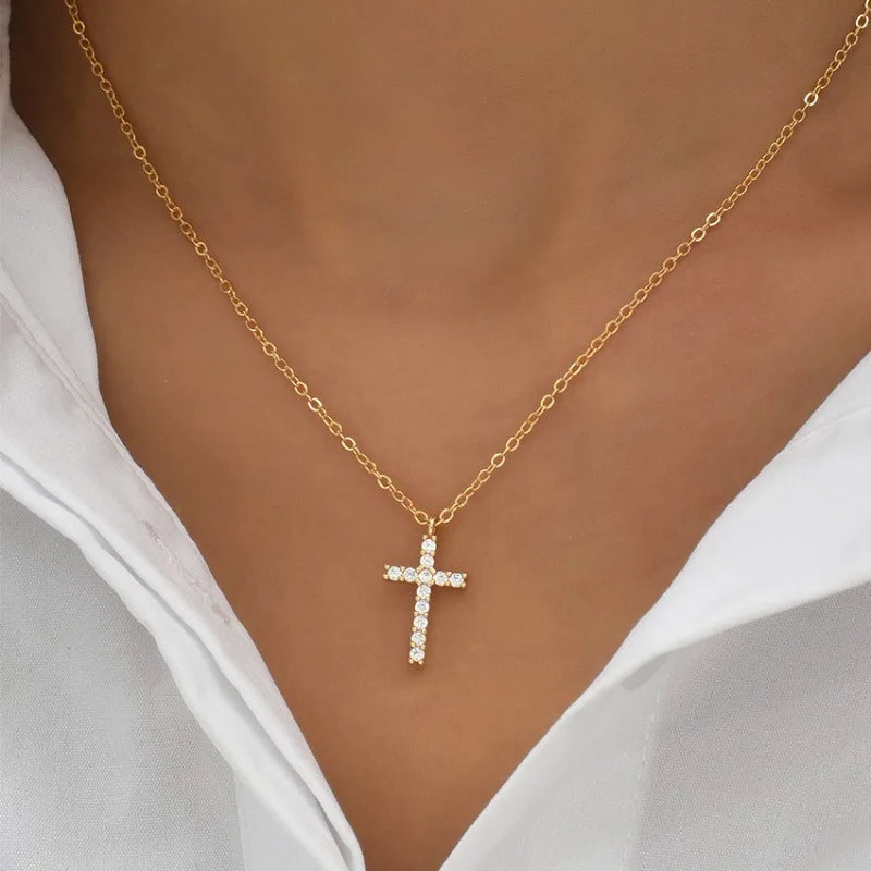 Stainless Steel Cross Pendant Zircon Necklace for Women Men Personalized Design Popular Hip Hop Choker Chain Party Jewelry Gifts