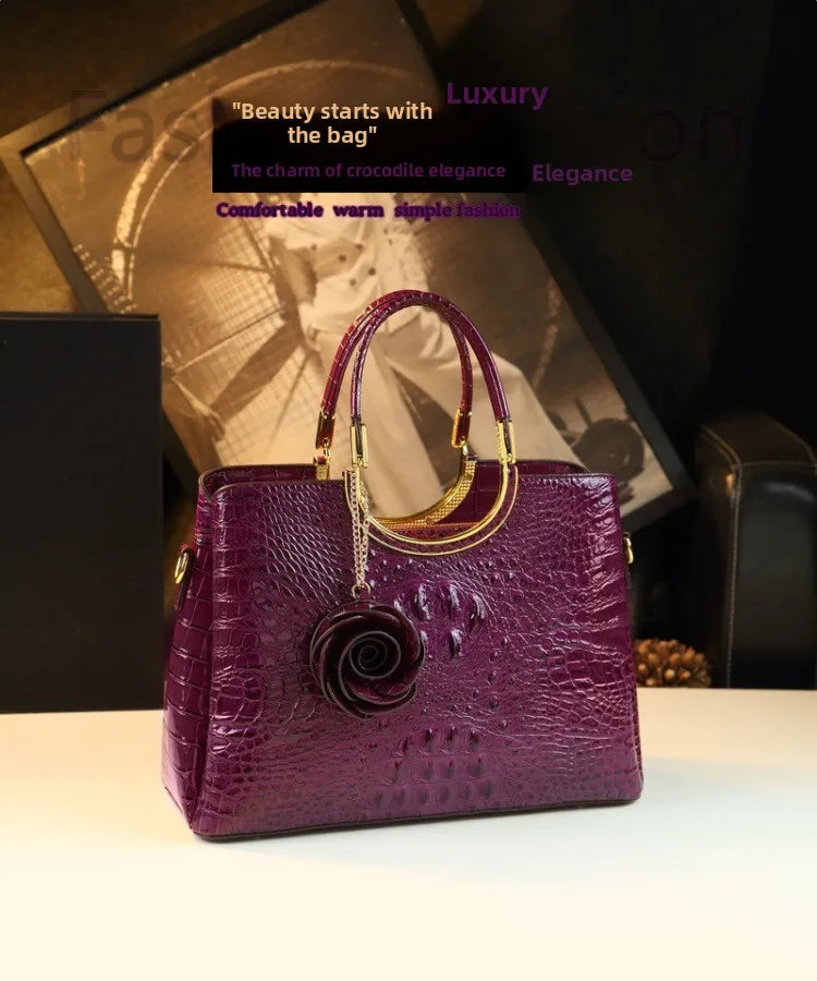 Elegant Leather Crocodile Pattern Wedding Handbag for Women Suitable for Bridal Events And Cheongsam Outfits European Vintage...