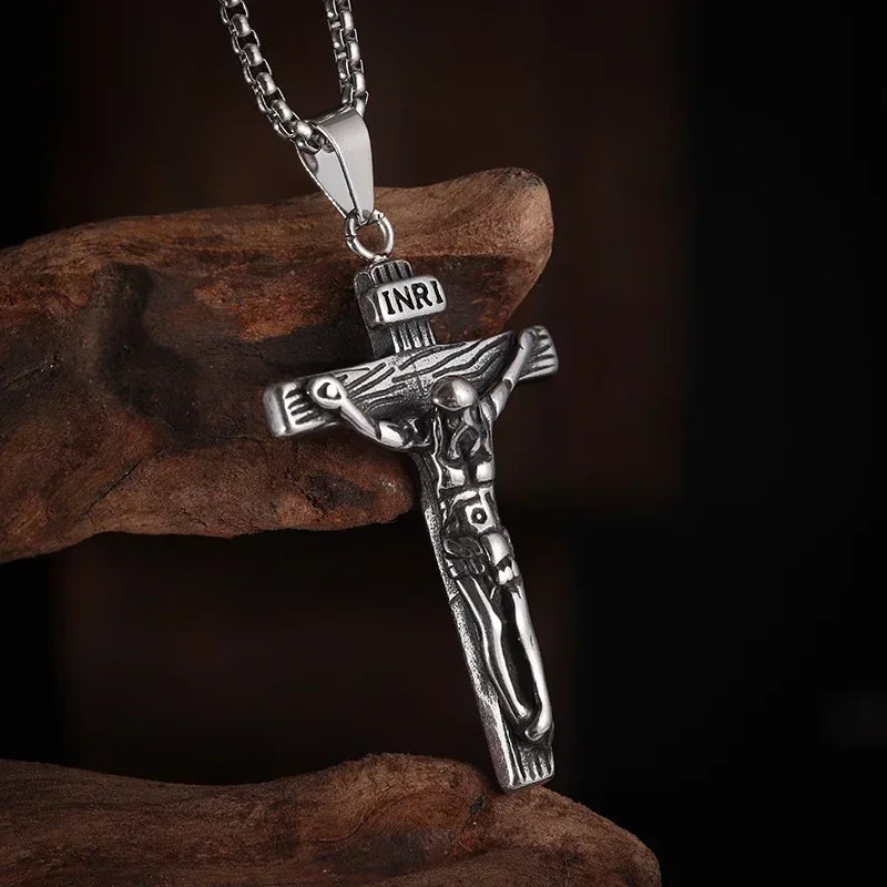 Christian Jesus Portrait Iced Out Necklace Pendant For Men And Women Cross Catholic Amulet Jewelry