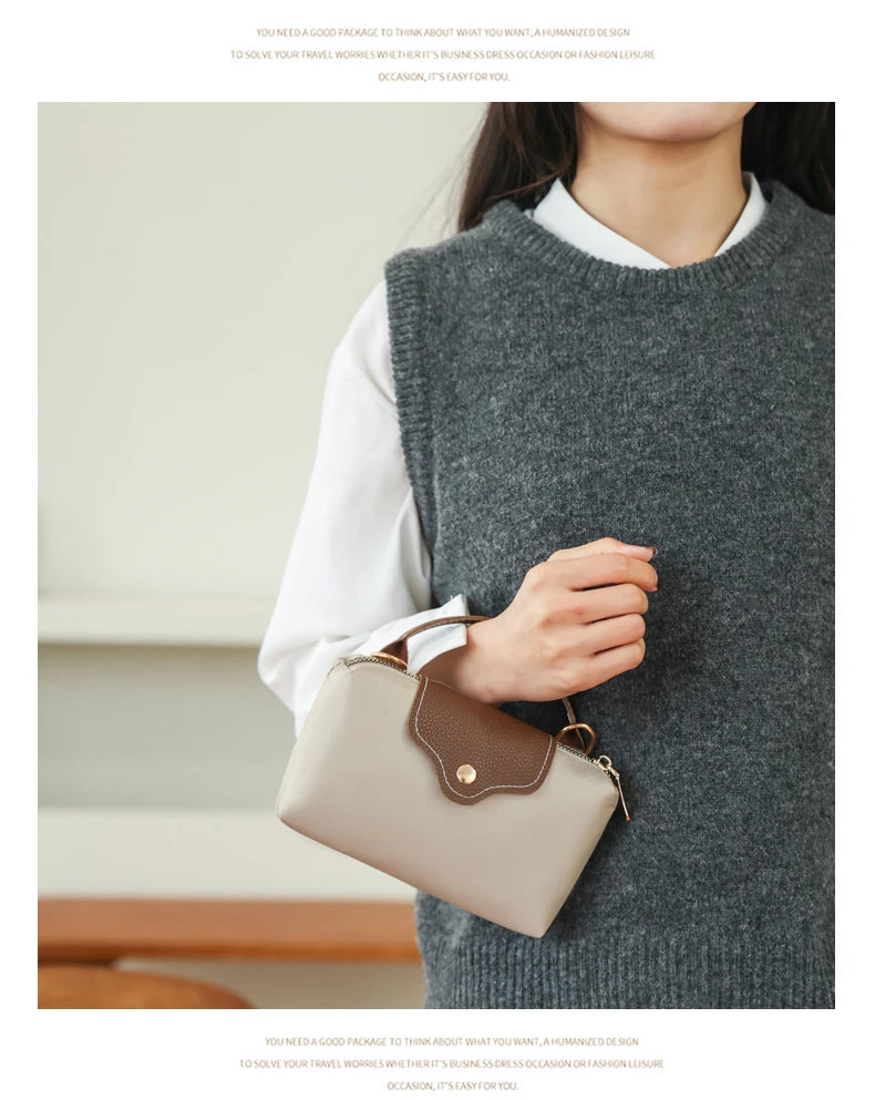 Fashionable and trendy one-shoulder bag, retro crossbody bag, simple and elegant small square bag for women.