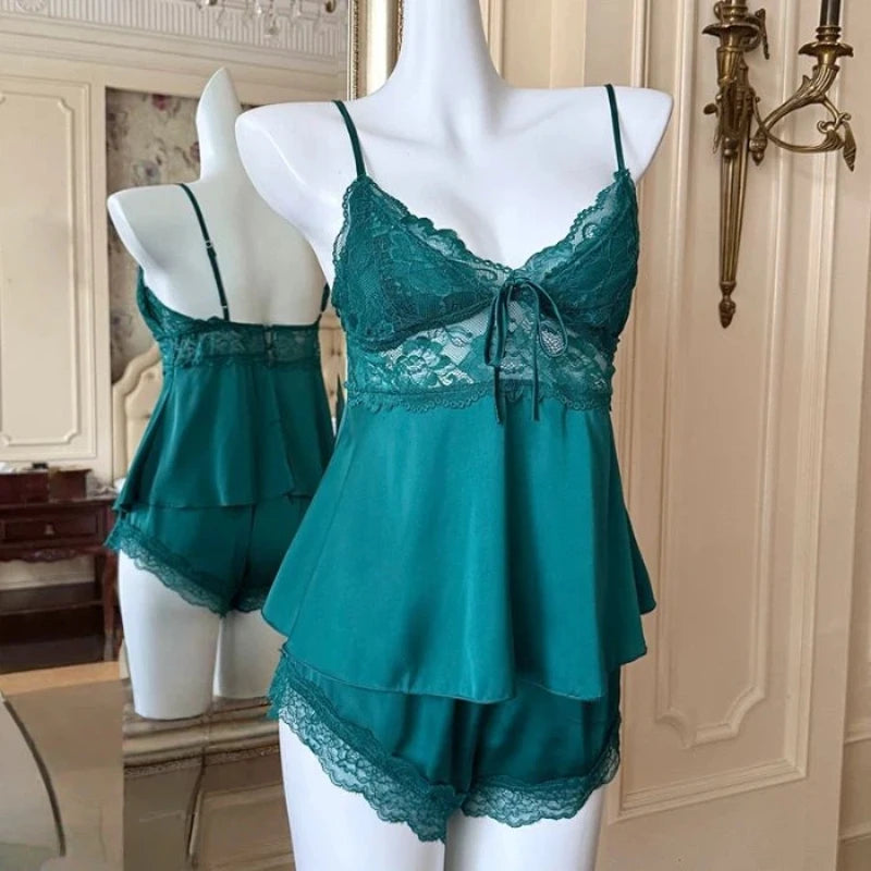 Elegant Lace Sexy Pajamas Women Summer Nightwear With Built In Chest Pad Sexy V Neck 2Pcs Camisole Shorts Homewear Loungewear