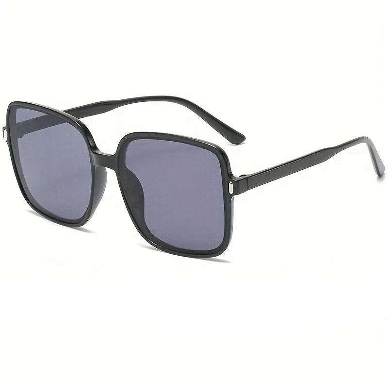 The New Square Shaped Fashionable Retro Glasses Are Suitable for Daily and Party Matching