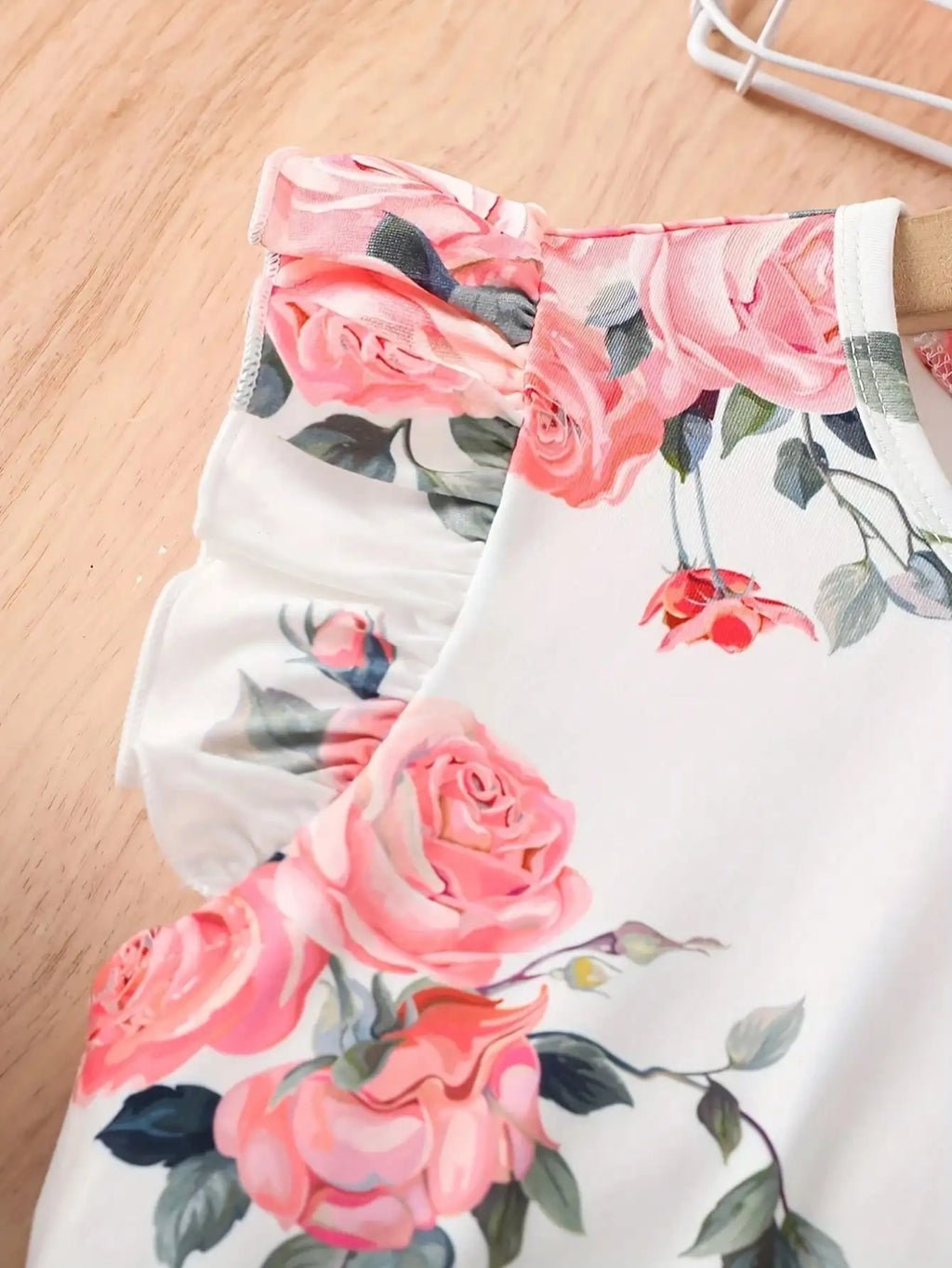 Summer 2026 Children's & Women's Cute Plush Dress with Small Flying Sleeves Round Neck Print Design New Collection