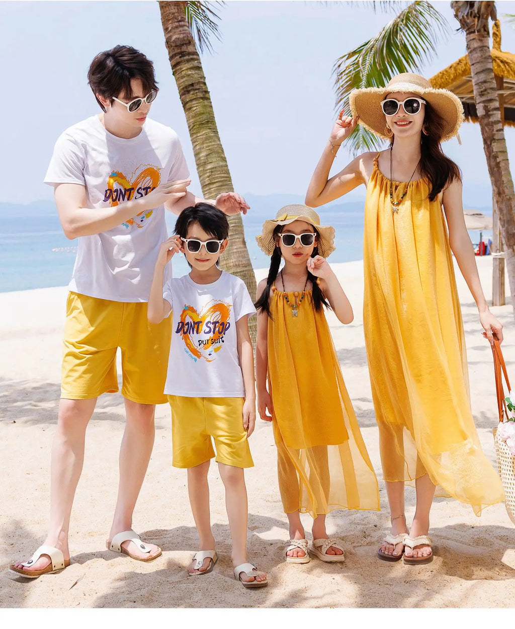Vacation Family Matching Outfit Beach Mother‑Daughter Girls Yellow Maxi Dress Father‑Son Tops Shorts Sets Holiday Couple Clothes