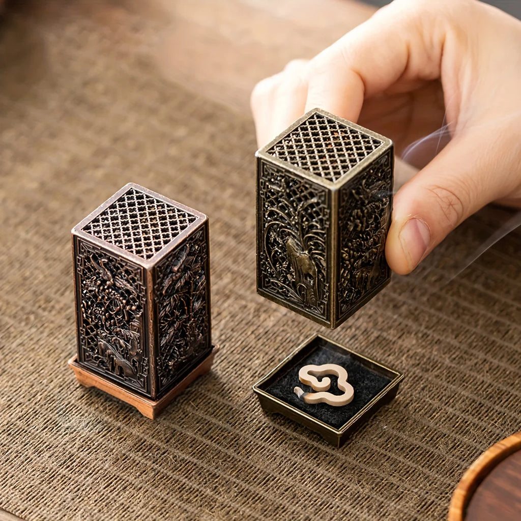 Elegant Chinese-Style Aromatherapy Candlestick | Metal Square Burner