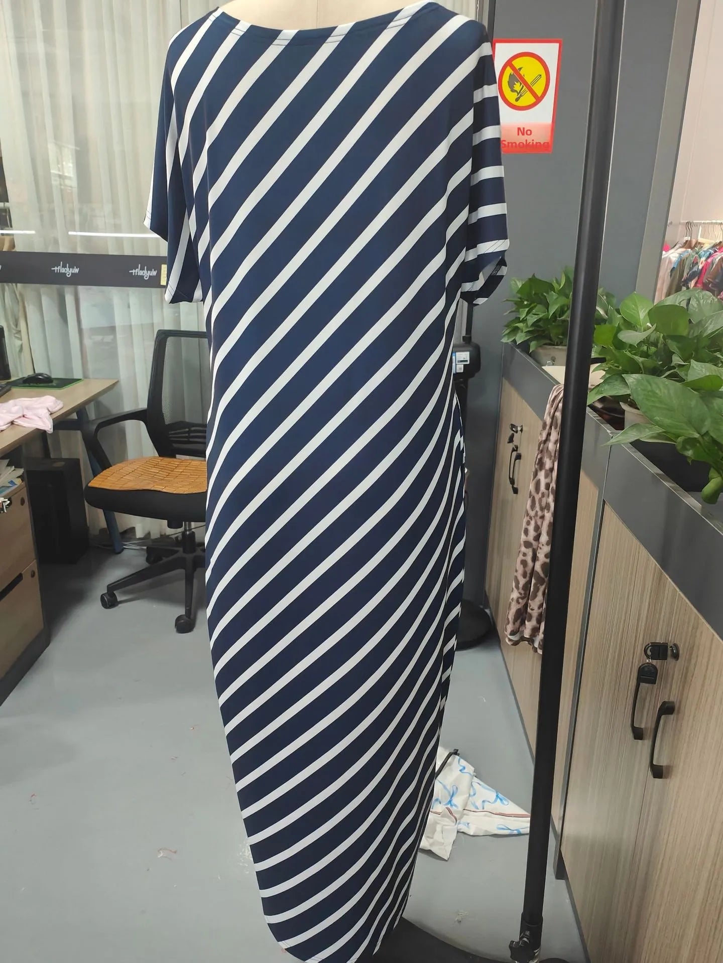 Casual Pure Color Short Sleeve Long Dress Women's Summer New Style Cross-Border TK Loose Waist Milk Fiber Straight Cut Dress