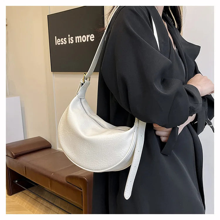 Women Vintage Soft Leather Dumpling Bag Fashion Adjustable Strap Crossbody Bag Large Capacity Crescent Shoulder Purse for Daily