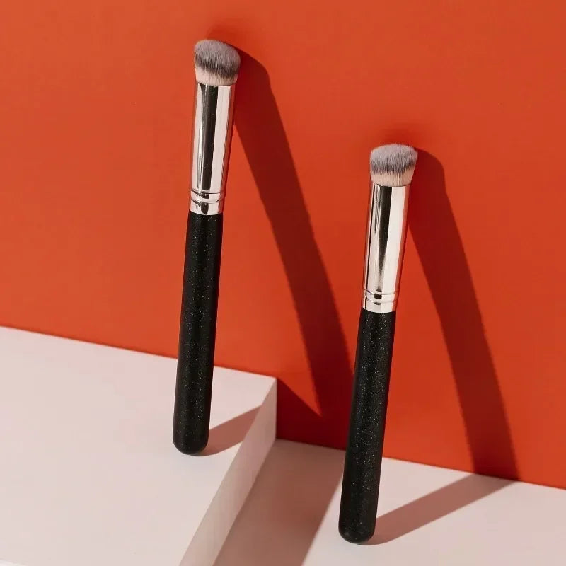 Mantou Concealer Brush Women'S Flawless Makeup Brushes Under-Eye Dense Face Makeup Brush Blending Multi-Functional Soft Bristles