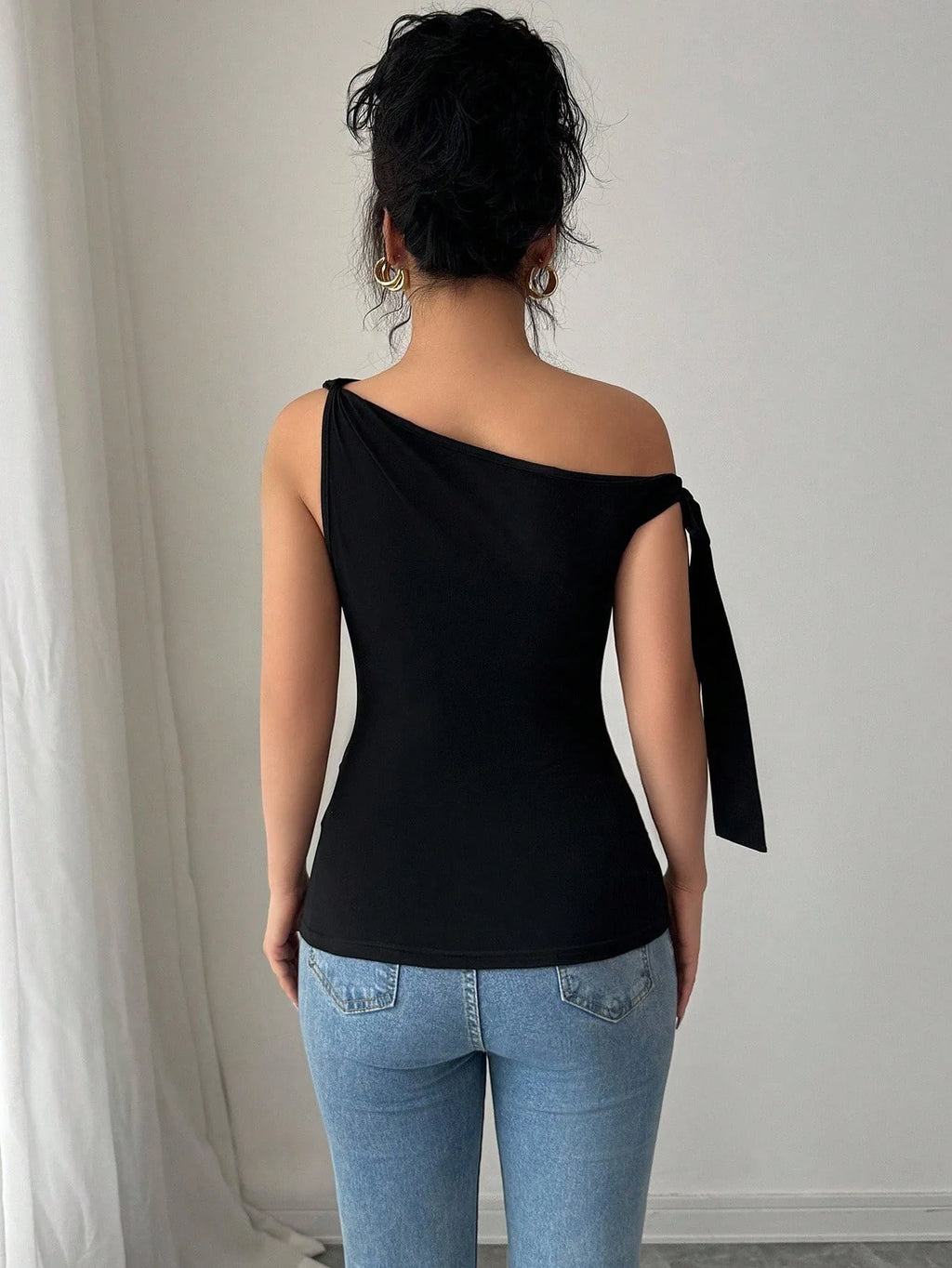 New Women's Elegant Commuter Solid Color Slash Shoulder Kink Lace-Up Slim T-Shirt