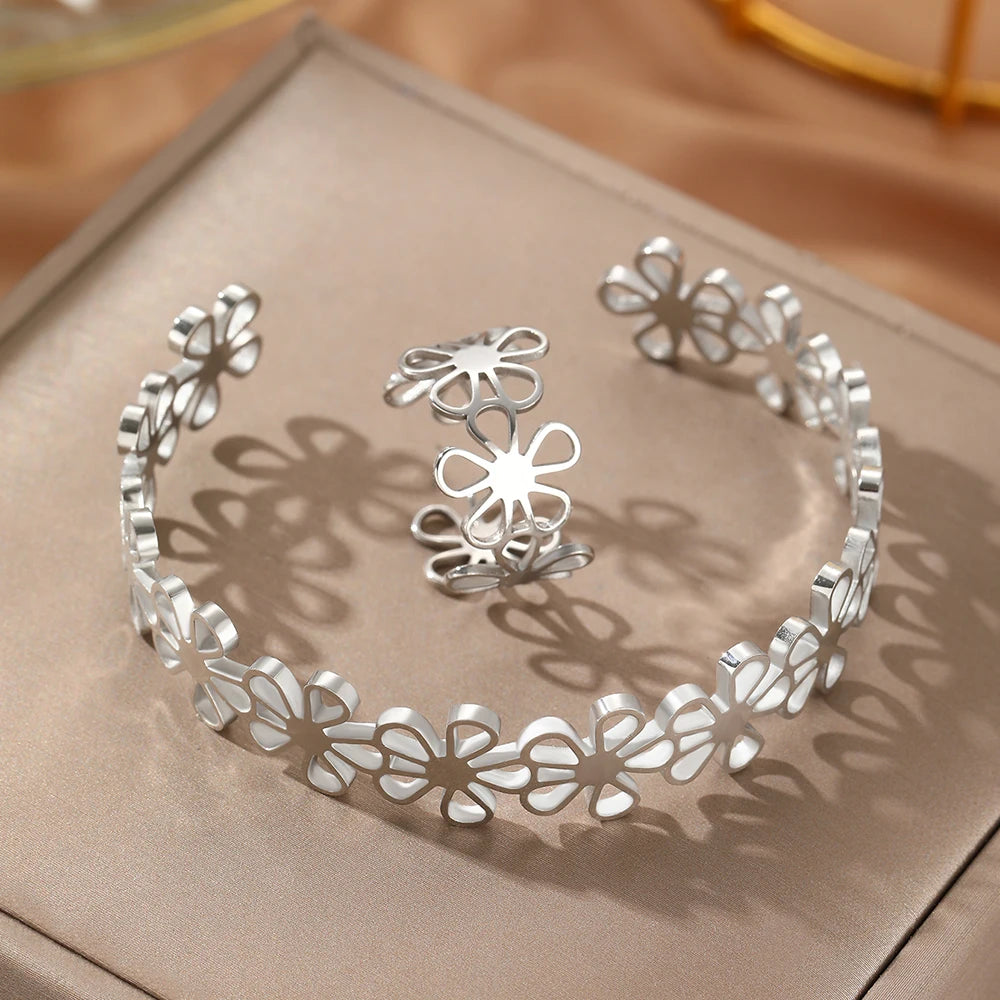 Stainless Steel Bracelet Rings Set Hollow Flowers Unusual Retro Bracelet Ring For Women'S Jewelry Non-Fading High-Quality New