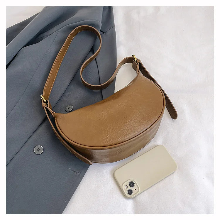 Women Vintage Soft Leather Dumpling Bag Fashion Adjustable Strap Crossbody Bag Large Capacity Crescent Shoulder Purse for Daily