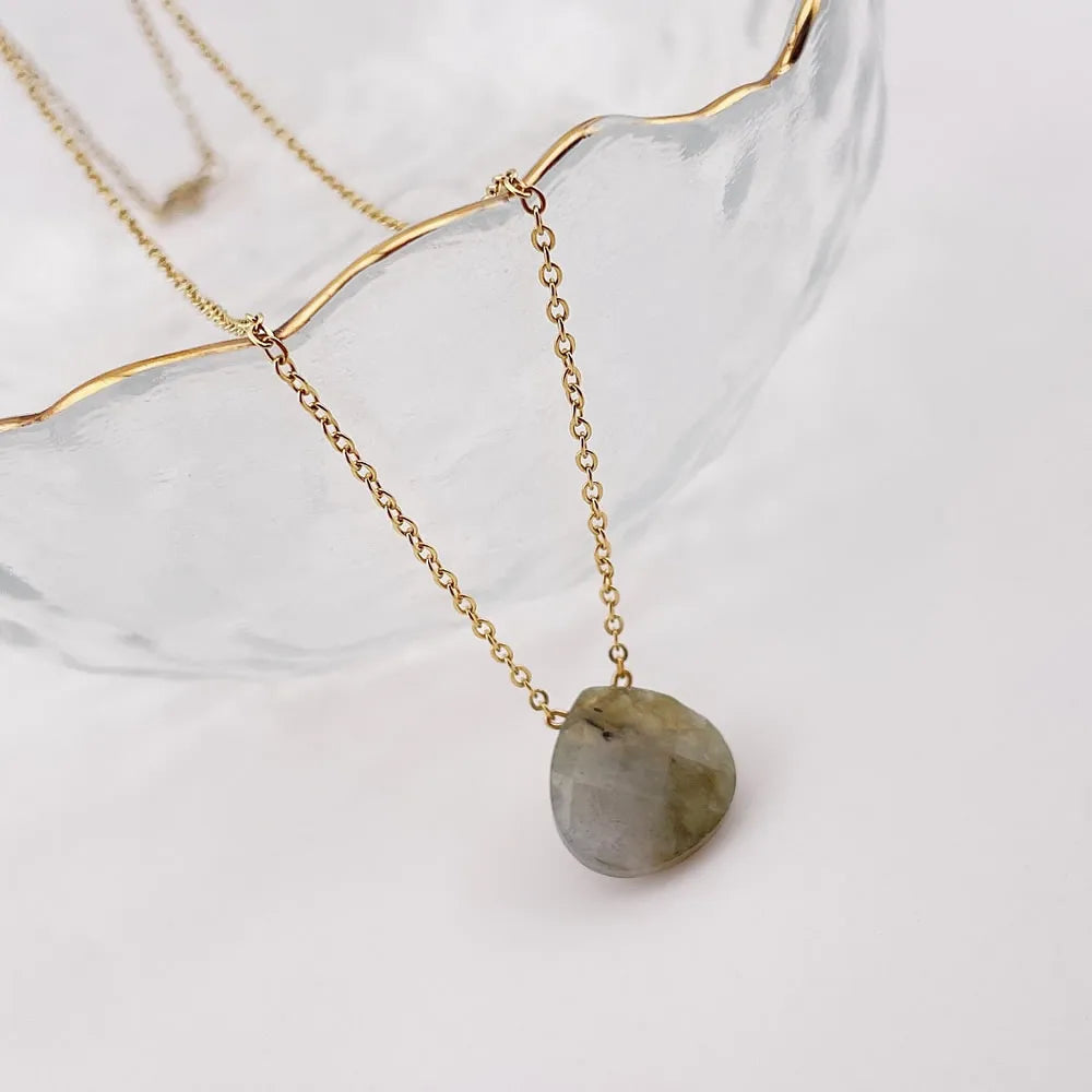 Aura Myria Natural Crystal Pendant Necklace - Amethyst Rose Quartz