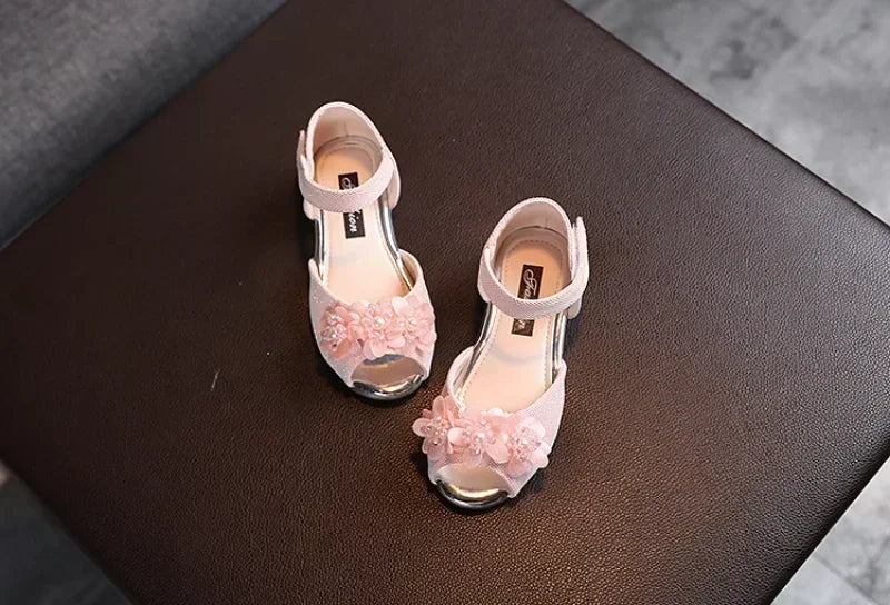 Summer New Style Children's Sandals Girls Fashion Rhinestone Flower Princess Shoes Little Girls Soft Soled Dance Shoes Girls