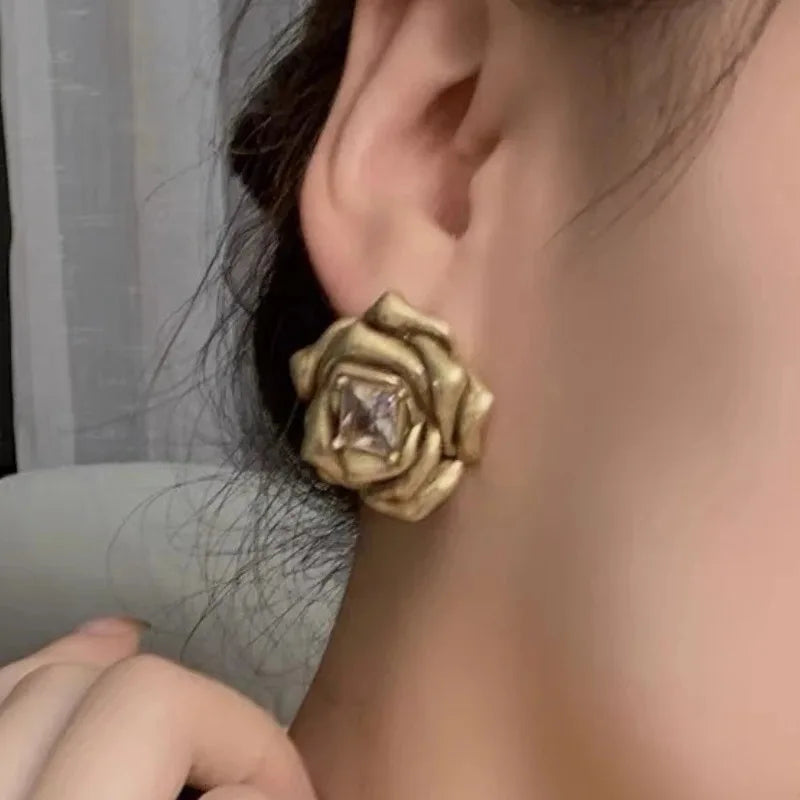 Trendy Jewelry Elegant Temperament Metal Flower Earrings For Women'S Female Gifts Delicate Design Ear Accessories Hot Selling