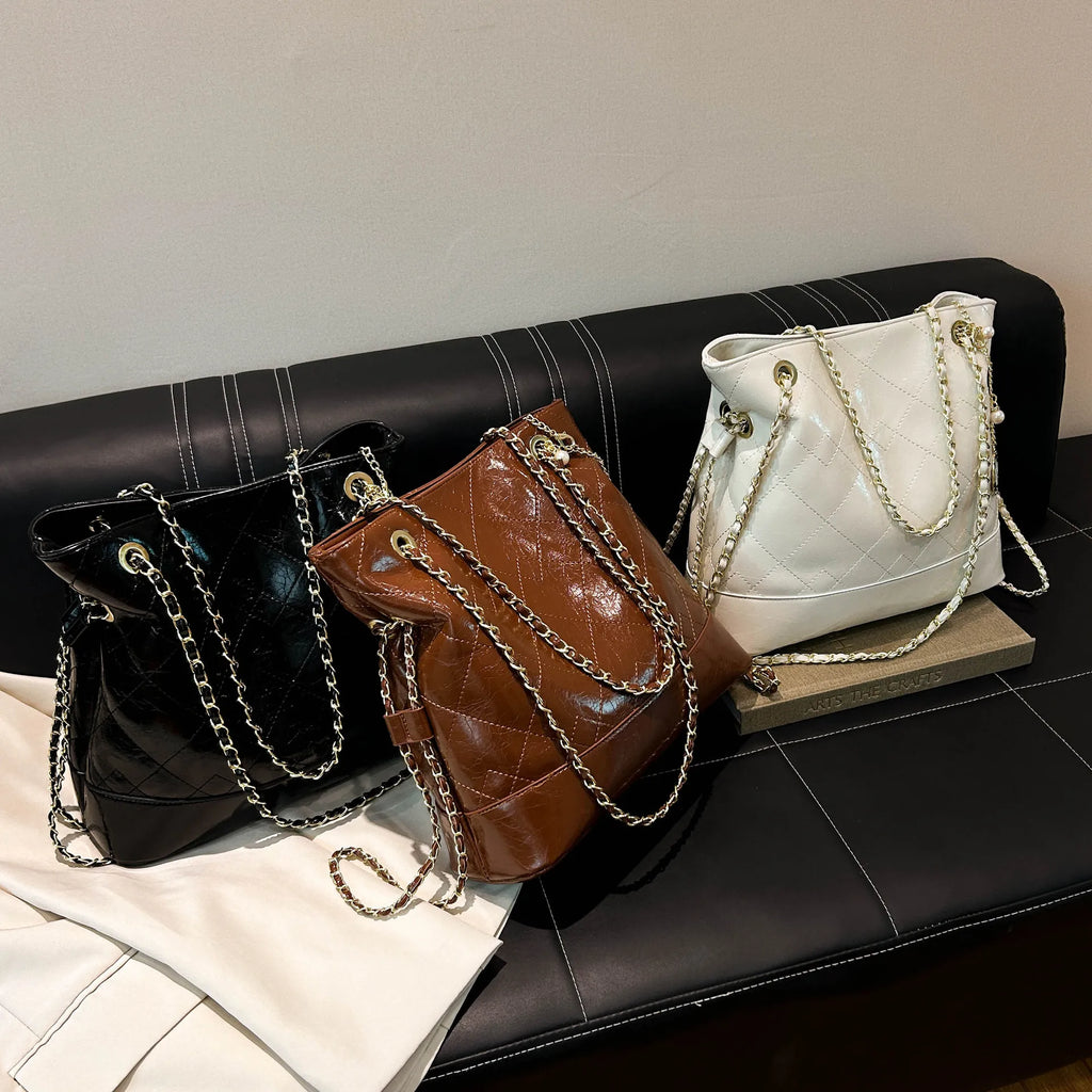 Elegant Korean Minimalist Bucket Bag Shoulder Crossbody Underarm Bag Design Sensation Luxury Fashion City Simple Style PU Mat...