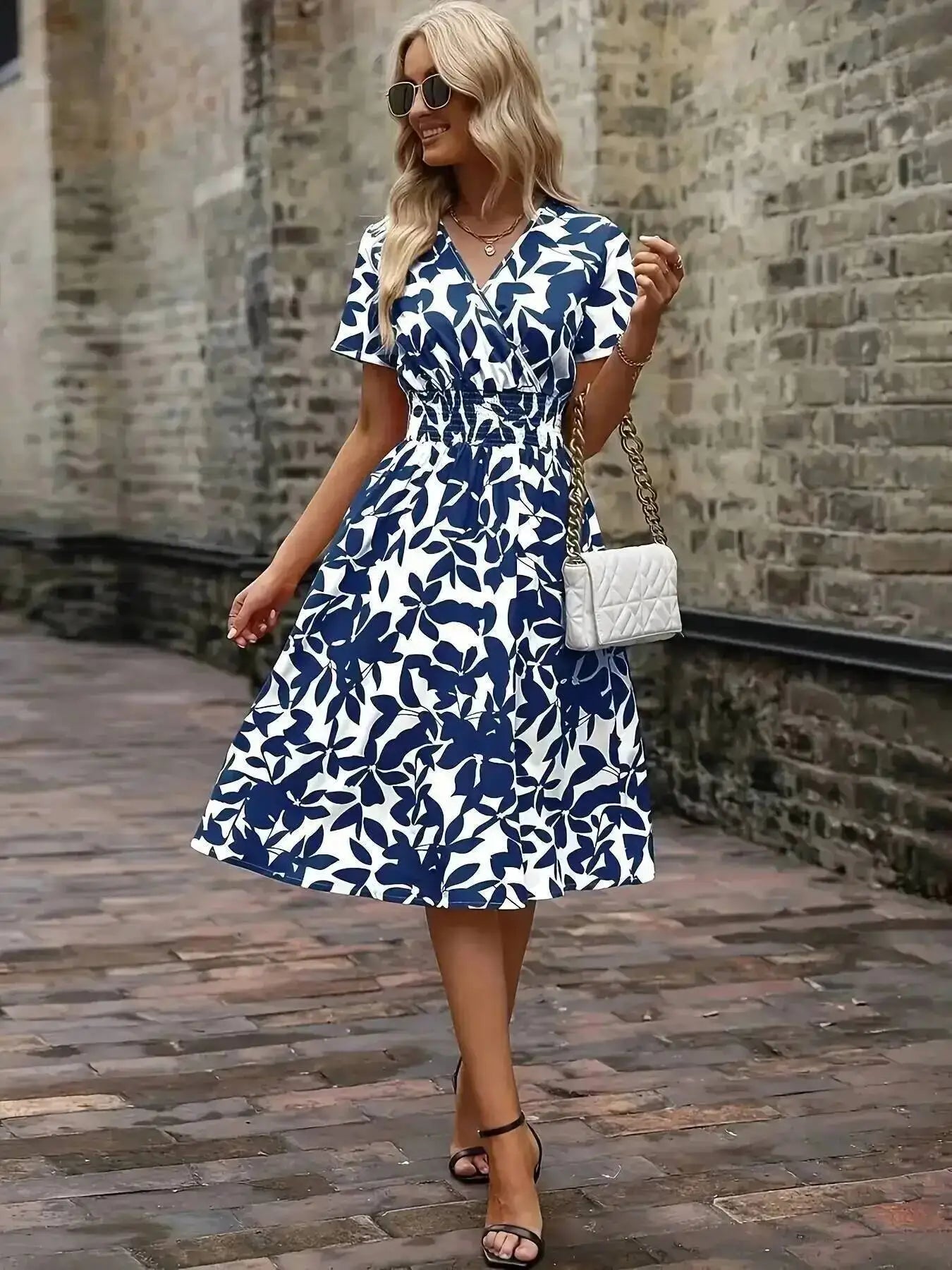 2026 European American New Spring Summer Short-Sleeved V Neck Leaf Floral Large Hem Skirt Waist Dress Dresses Tops 2KD7