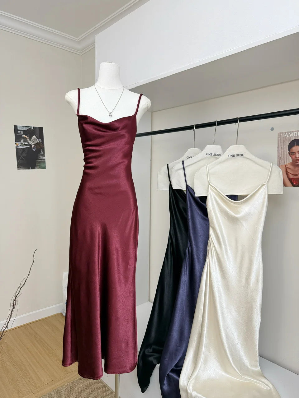 Women's Summer Sexy Swinging Collar Sheen Acetate Slim Long Dress Lady Sleeveless Strap Solid Color Satin Holiday Party Dress