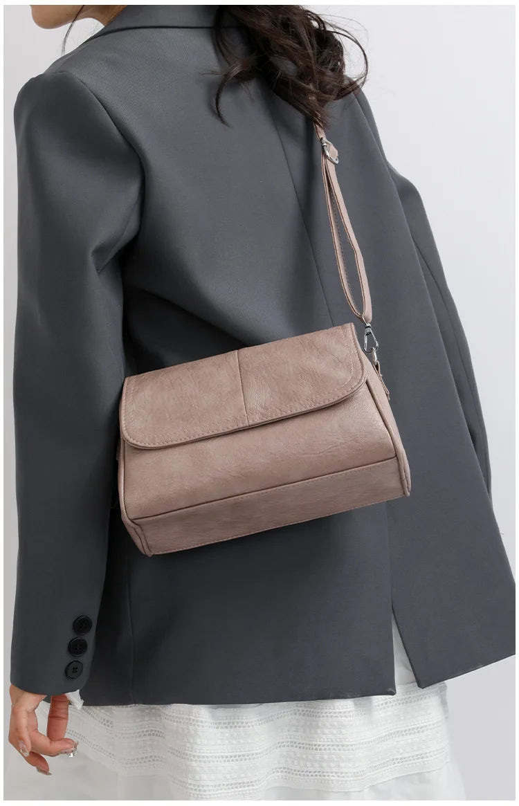 Retro Oil Wax Leather Crossbody Bag,with Textured and Vintage Feel,Simple and Elegant Flap Design,and Adjustable Shoulder Strap