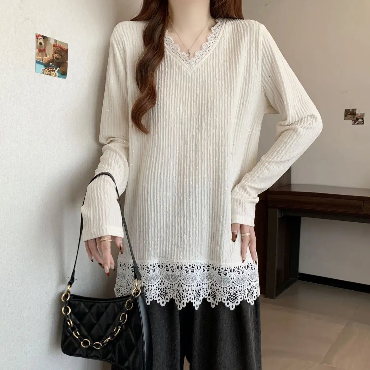 Lace Splicing Long Sleeve T-shirt Female Loose Slimming V-Neck Top