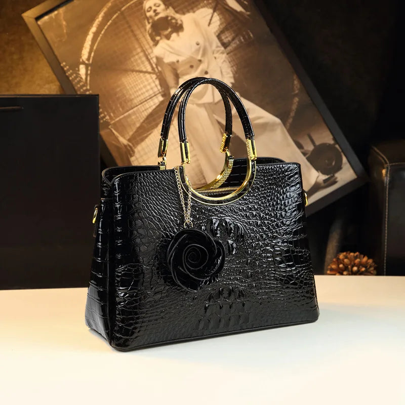 Elegant Leather Crocodile Pattern Wedding Handbag for Women Suitable for Bridal Events And Cheongsam Outfits European Vintage...