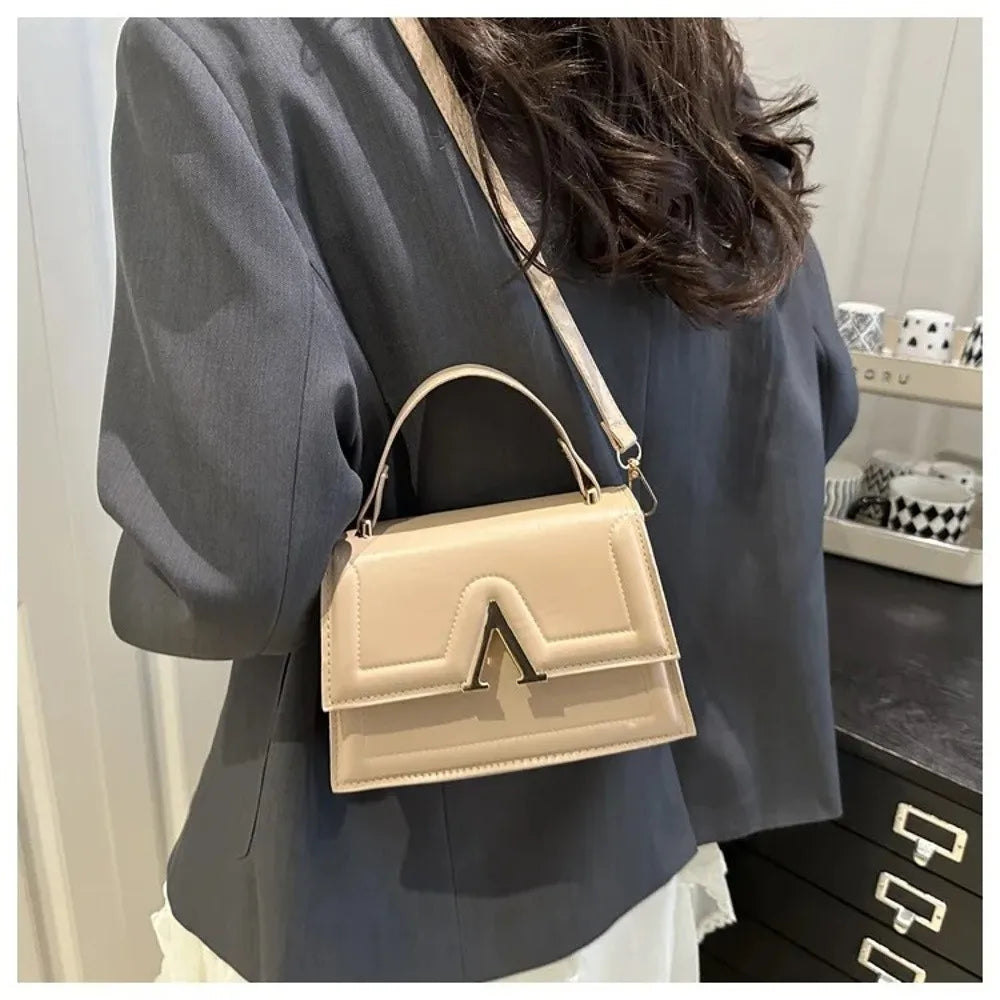 Casual Retro Shoulder Bag Candy Color Large Capacity Crossbody Bag PU Material Street Trend Ladies Handbag