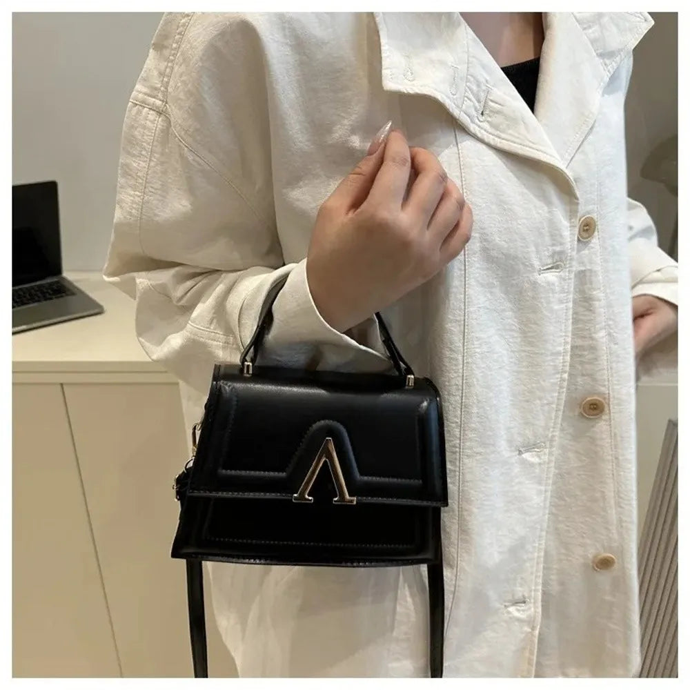 Casual Retro Shoulder Bag Candy Color Large Capacity Crossbody Bag PU Material Street Trend Ladies Handbag