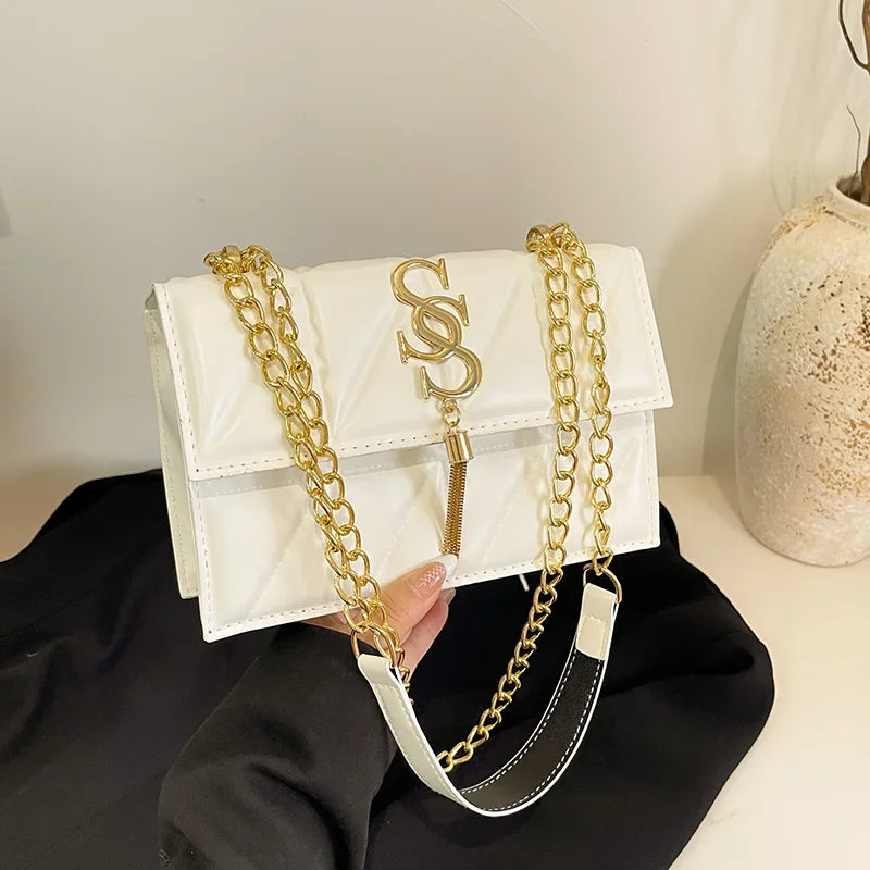 Trendy Luxury Argyle Quilted Flip Small Square Bag Metal Letter Tassel Diagonal Cross Package Commuter Shoulder Bag